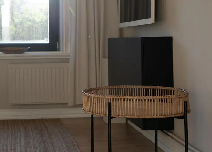 Modern, Ruhig, Gemuetlich: 2 In Bester Lage Nahe Alster + Stadtpark