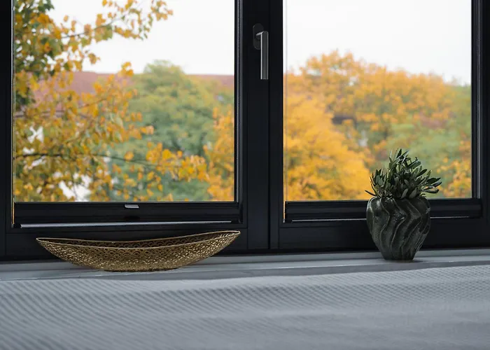 Modern, Ruhig, Gemuetlich: 2 In Bester Lage Nahe Alster + Stadtpark *